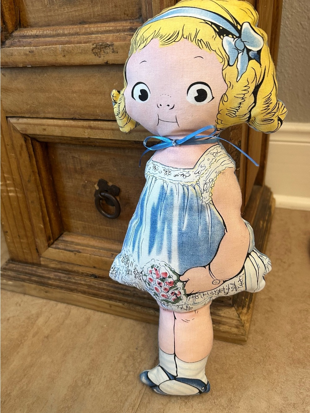 Vintage Stuffed Cloth Doll Aunt Lindsey’s Paper Dolls Handmade